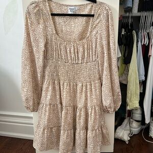 Light brown and white longsleeve dress